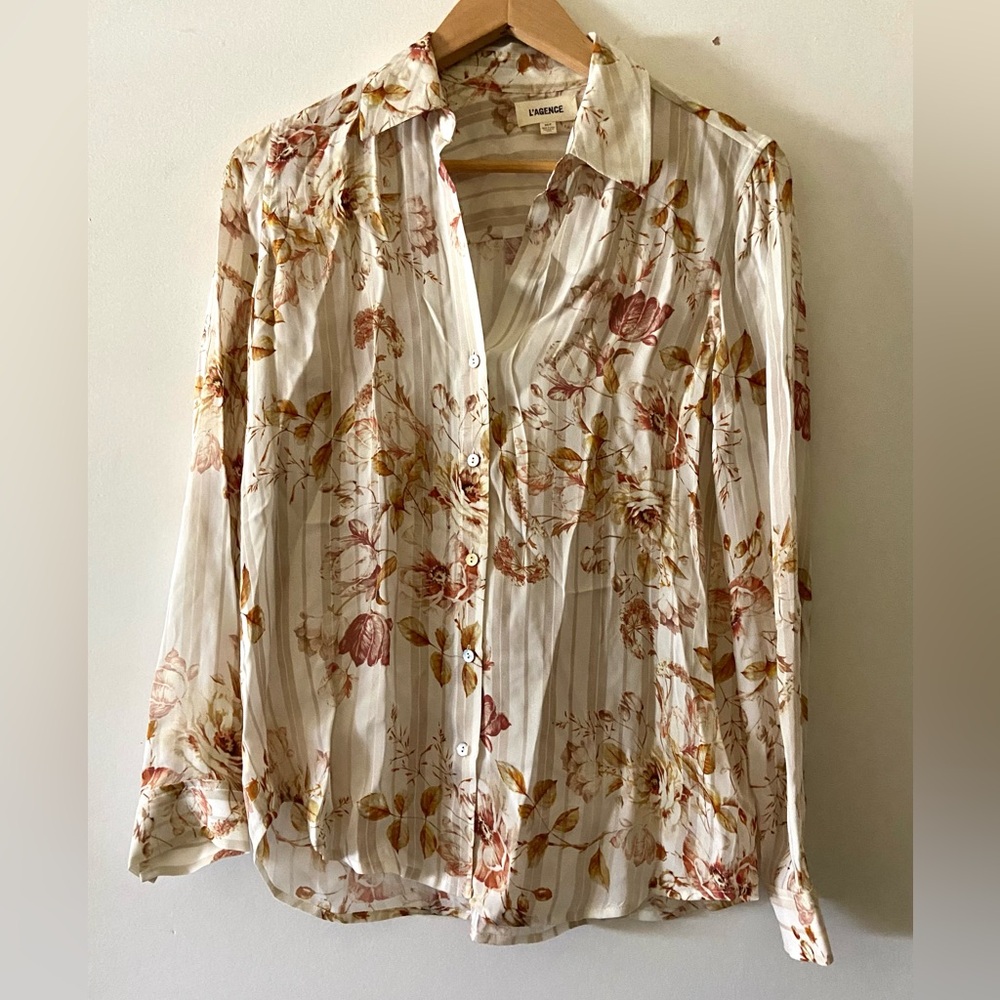 L’Agence Silk buttoned Blouse